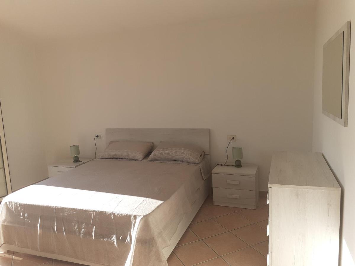 Appartamento A Pula In Zona Residenziale Exteriör bild